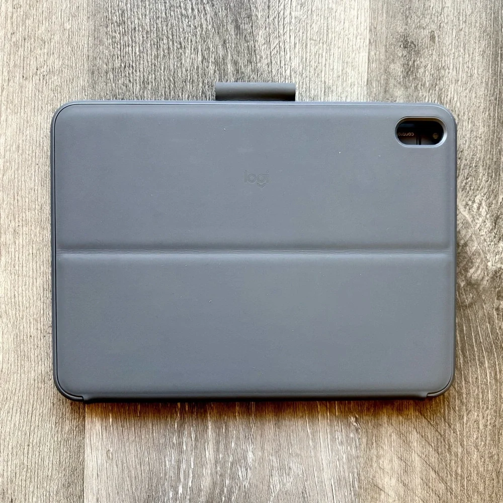 Logitech Slim Folio Bluetooth Gray Keyboard Case for iPad 10th Gen